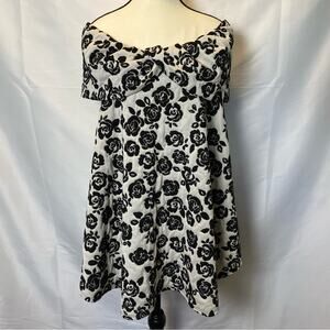 Simply Greta Black and White Floral Rose Off the Shoulder Mini Dress Size Medium